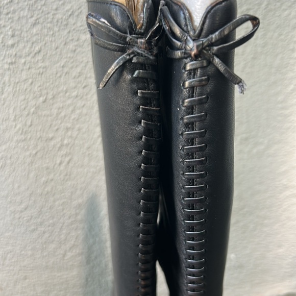 Sofft Knee High Black Heeled Boots Classic Leather Goth Comfort Sz 7.5 - Picture 3 of 11